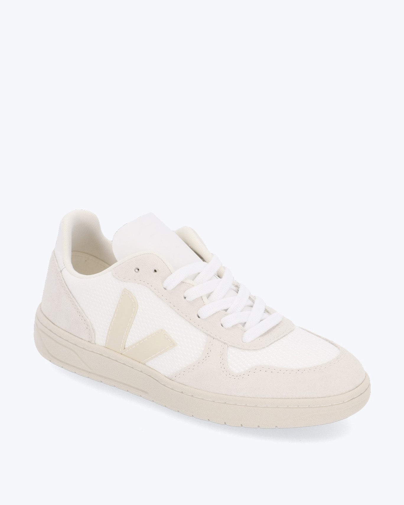 V-10 B-MESH SNEAKER